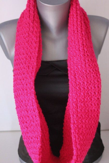 Snood - écharpe en laine rose fuchsia pailleté