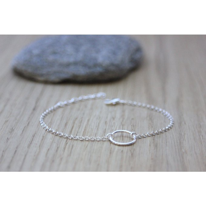 bracelet fin en argent massif