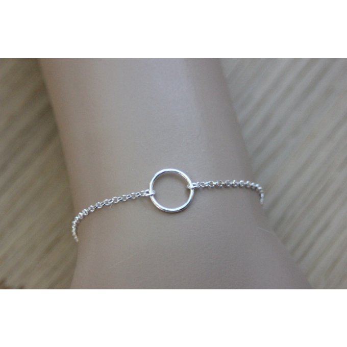 Bracelet minimaliste anneau argent massif