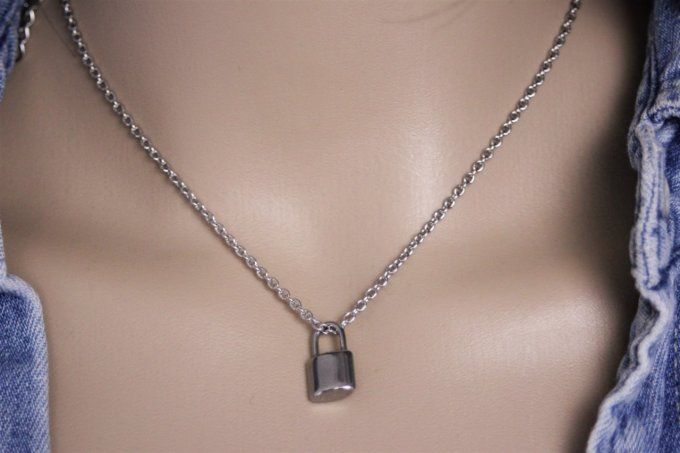 Collier acier inoxydable pendentif cadenas