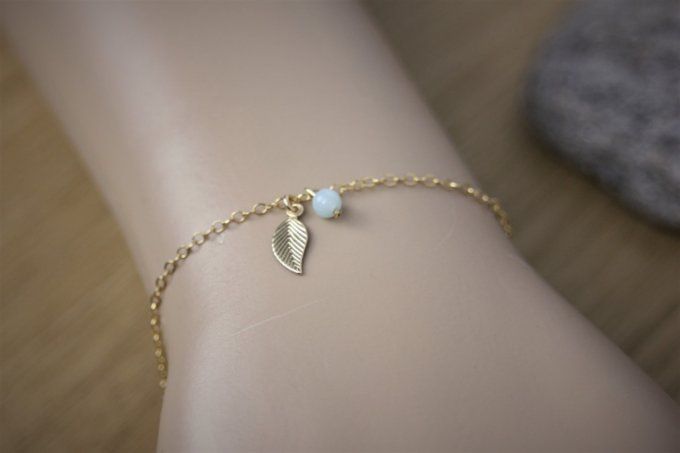 Bracelet minimaliste en or Gold Filled et amazonite