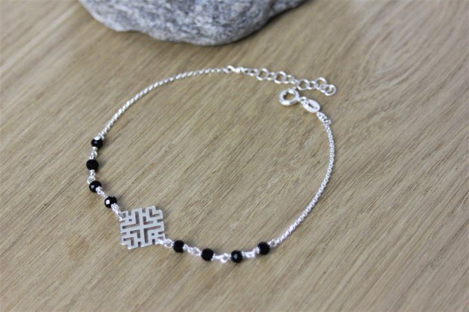 Bracelet argent losange mandala et perles cristal noir