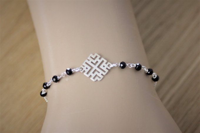 Bracelet argent losange mandala et perles cristal noir