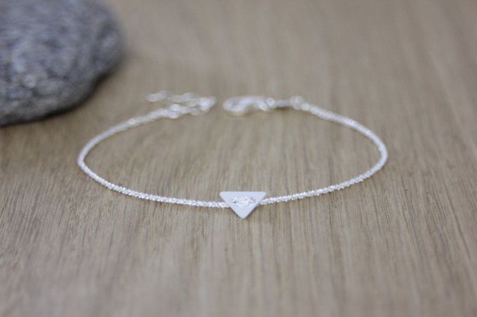 Bracelet argent massif petit triangle