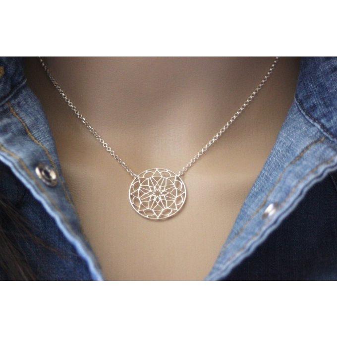 Collier pendentif Mandala en argent massif