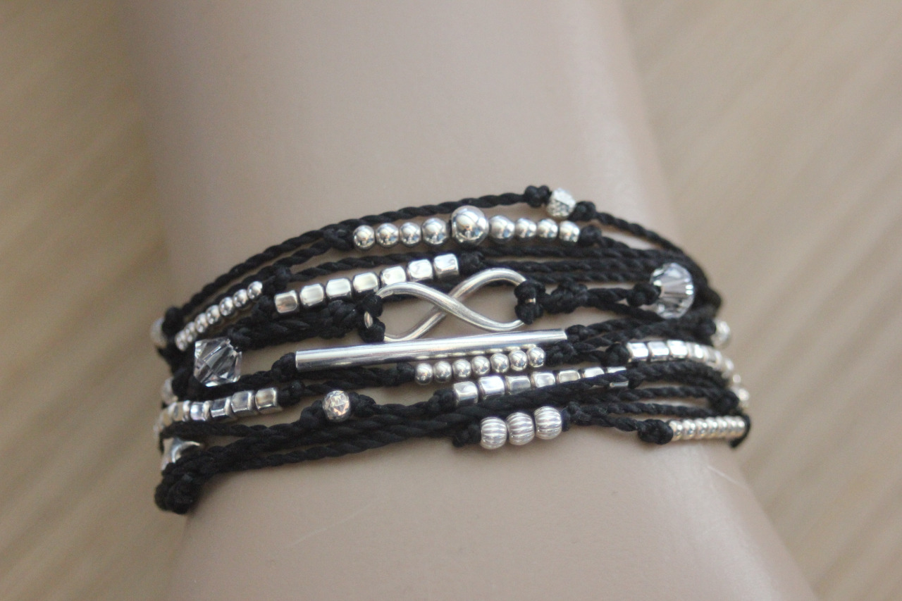 Bracelet cordon multi-tours Infini perles argent 