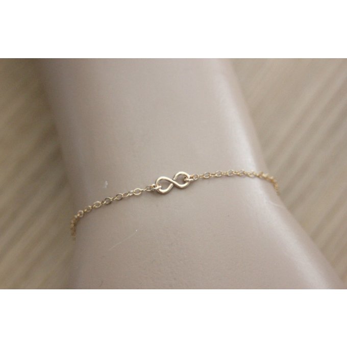 bracelet infinity en or