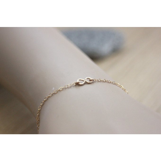 Bracelet infini en or Gold Filled