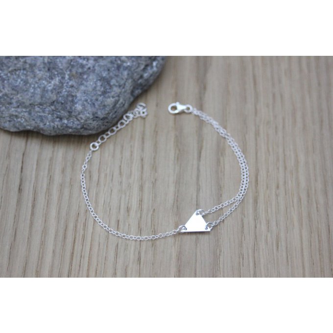 Bracelet asymétrique triangle en argent massif