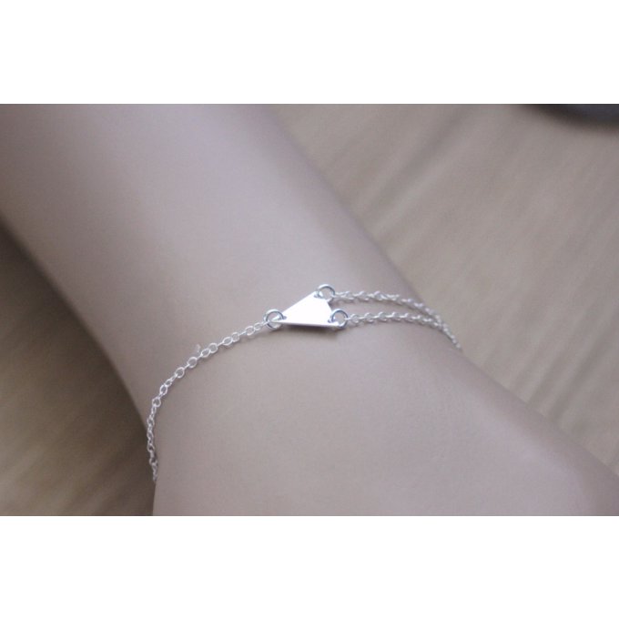 Bracelet asymétrique triangle en argent massif