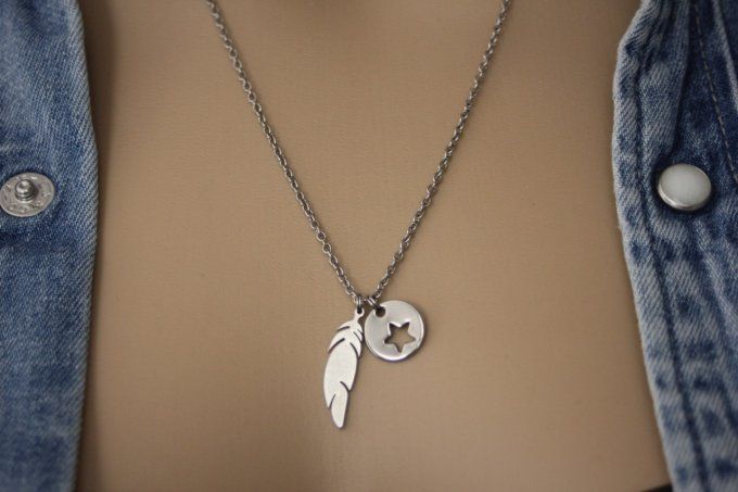 Collier acier inoxydable pendentif plume et médaille étoile