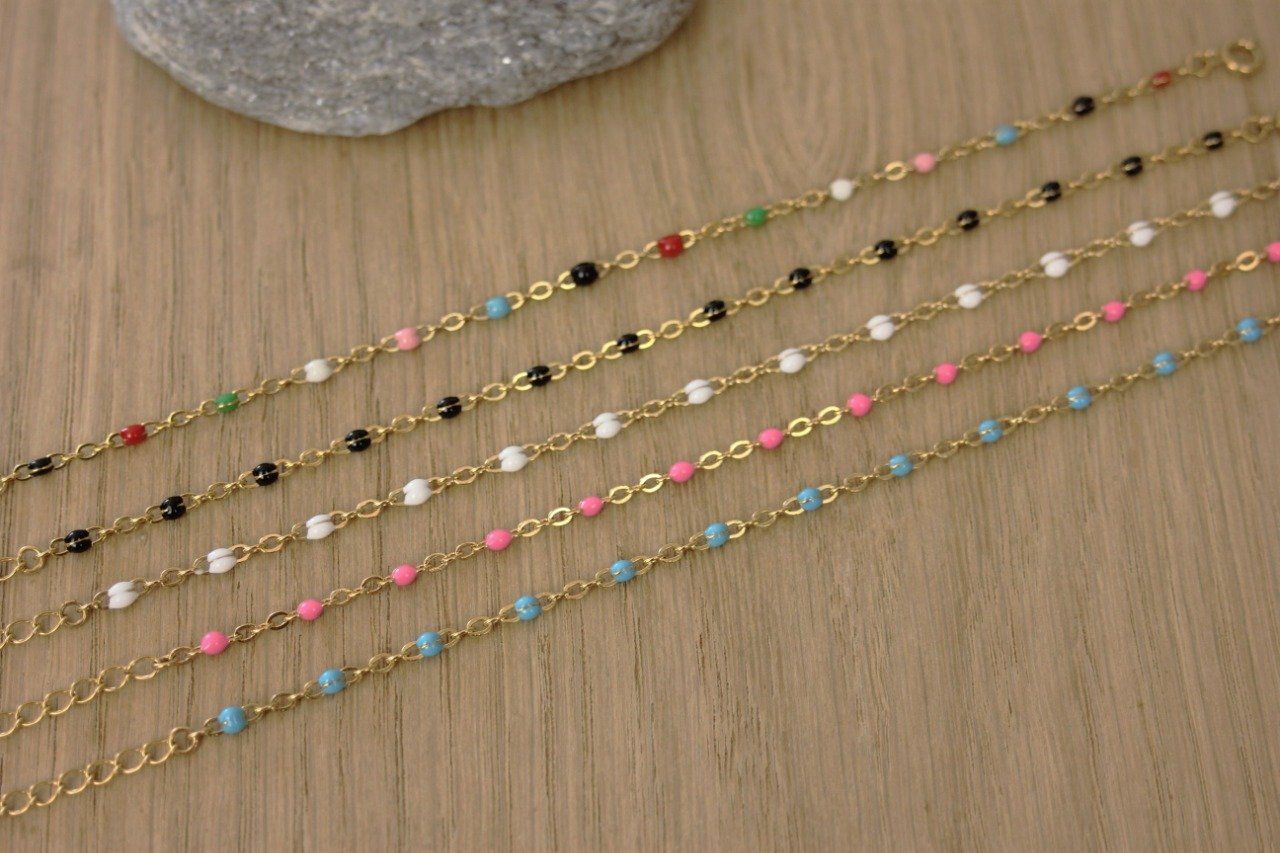 Bracelet Hoolie en Acier Inoxydable Doré minis perles de couleurs.