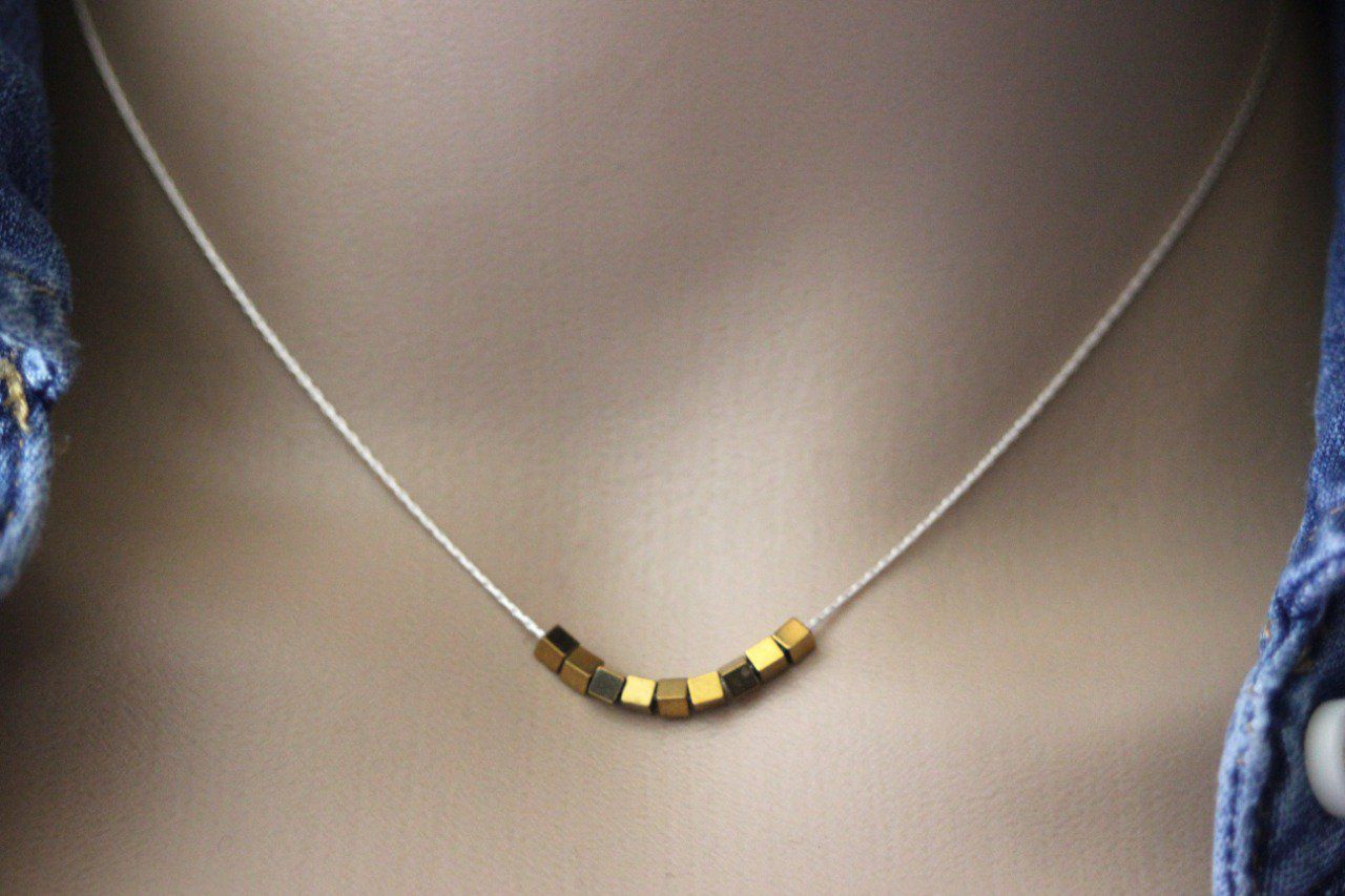 Collier argent massif petits cubes en hématite dorée 2mm 