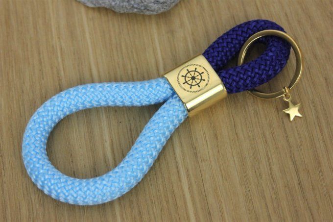 Porte clé XL bleu ciel et bleu marine, doré à l'or fin