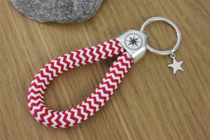 Porte clé XL en corde de voile blanc et rouge et métal plaqué argent
