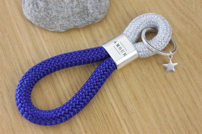 Porte clé XL argenté, bleu marine et métal plaqué argent