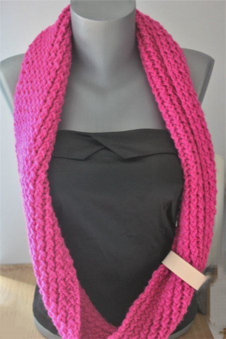 Snood - écharpe en laine rose fuchsia 