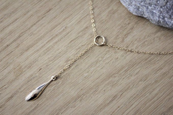 Collier cravate en or Gold Filled pendentif anneau et goutte