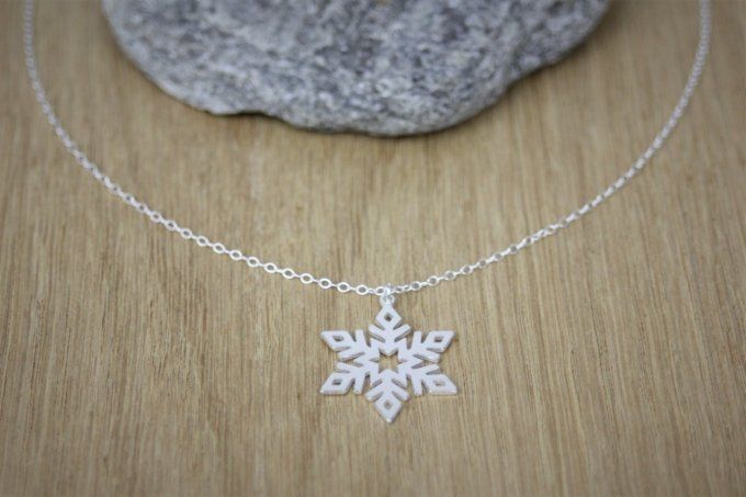 Collier argent massif pendentif flocon de neige