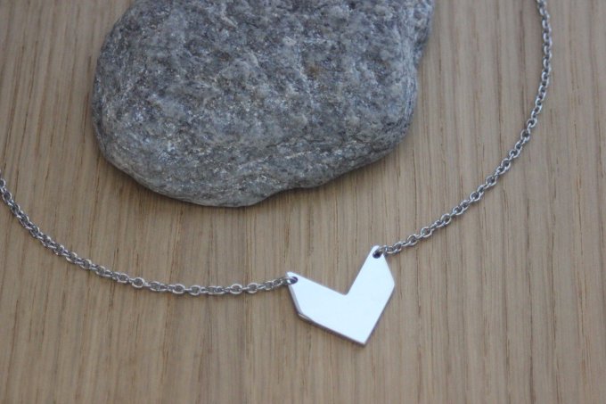 Collier en acier inoxydable chevron à graver 