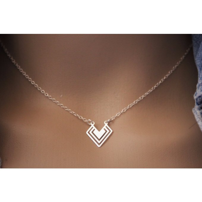 collier ethnique en argent