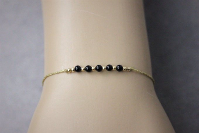 Bracelet cordon perles onyx noir et or gold filled