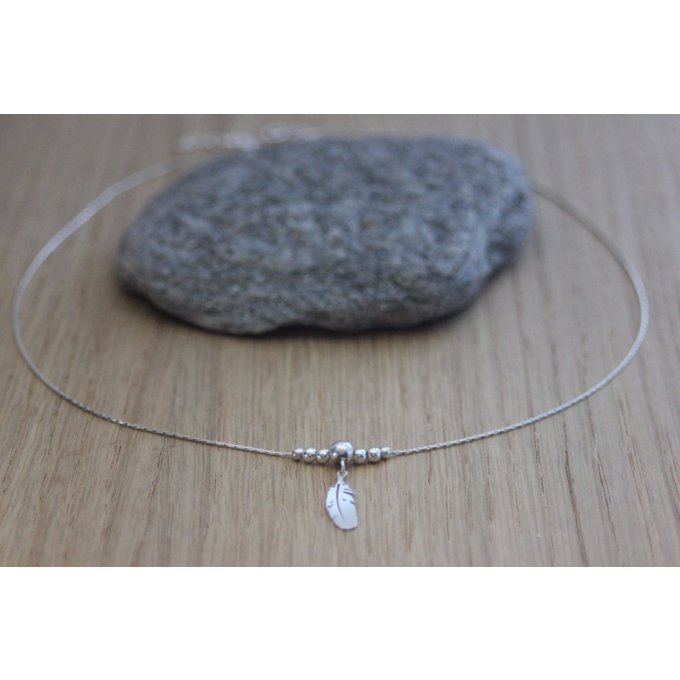 Collier argent massif pendentif perles et plume