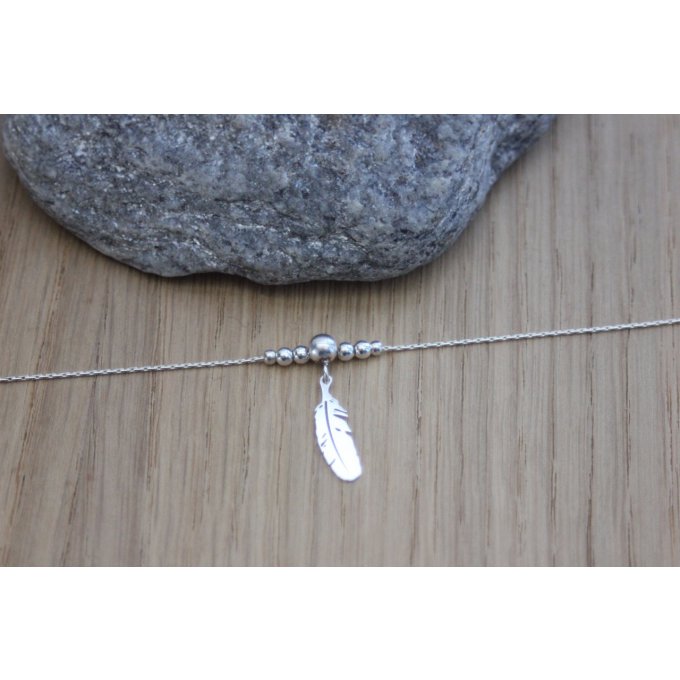 Collier argent massif pendentif perles et plume