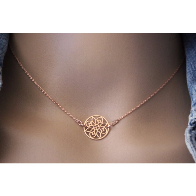 Collier or rose pendentif rosace - collier mandala