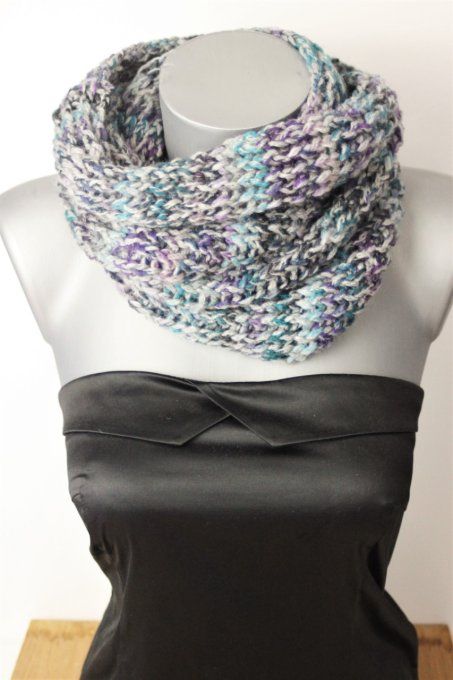 Echarpe Snood en laine dégradé de gris, bleu et violet