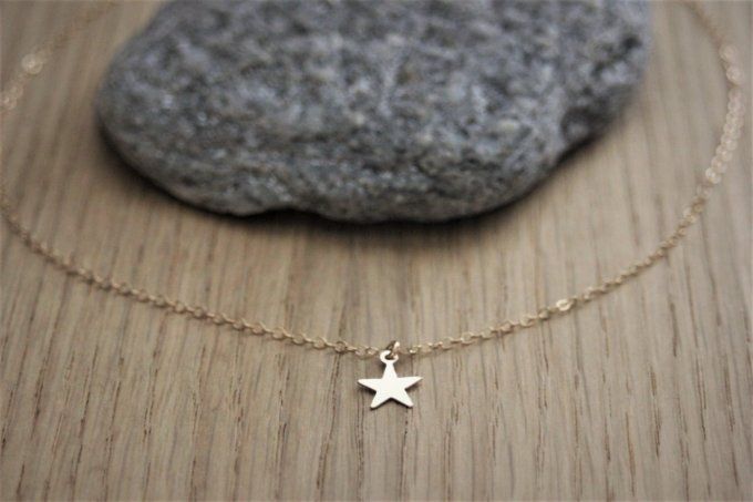 Collier pendentif petite étoile en or Gold Filled