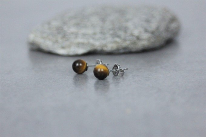 Boucles d'oreilles en oeil de tigre et argent massif