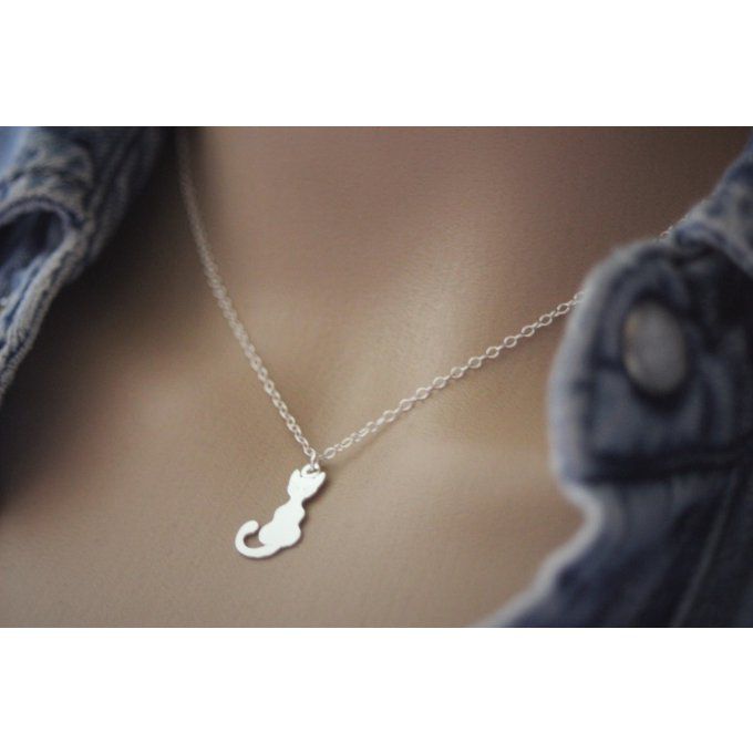 Collier argent massif pendentif chat