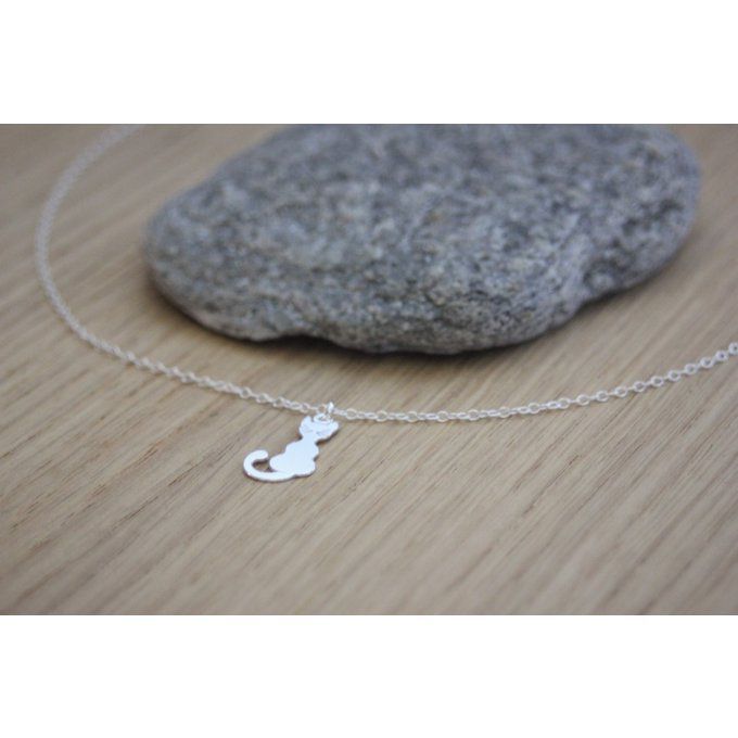 Collier argent massif pendentif chat