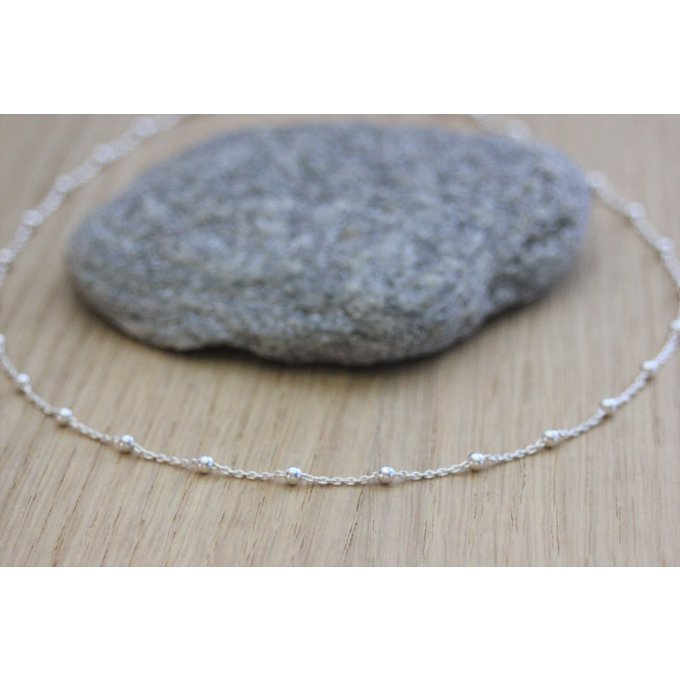 Collier ras de cou argent massif chaine perlée