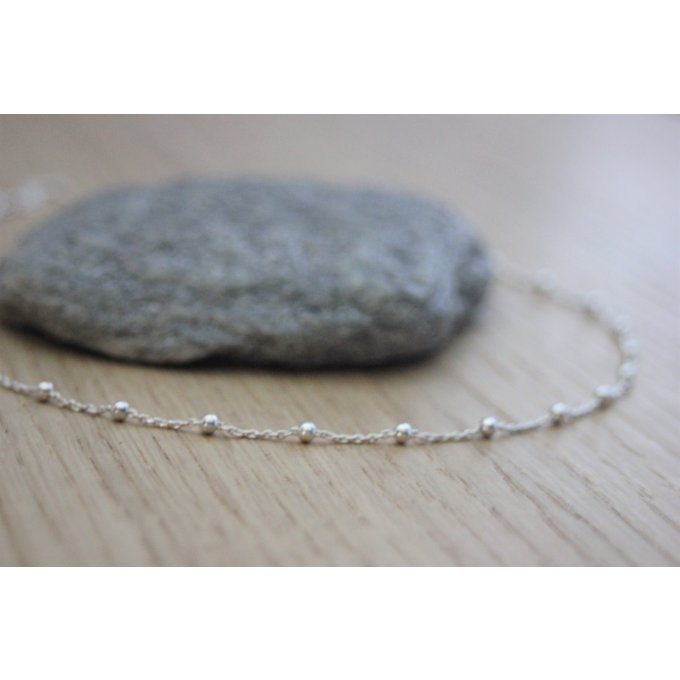 Collier ras de cou argent massif chaine perlée