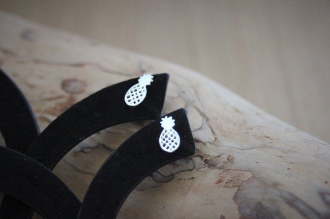 Boucles d'oreilles minimalistes ananas en argent massif
