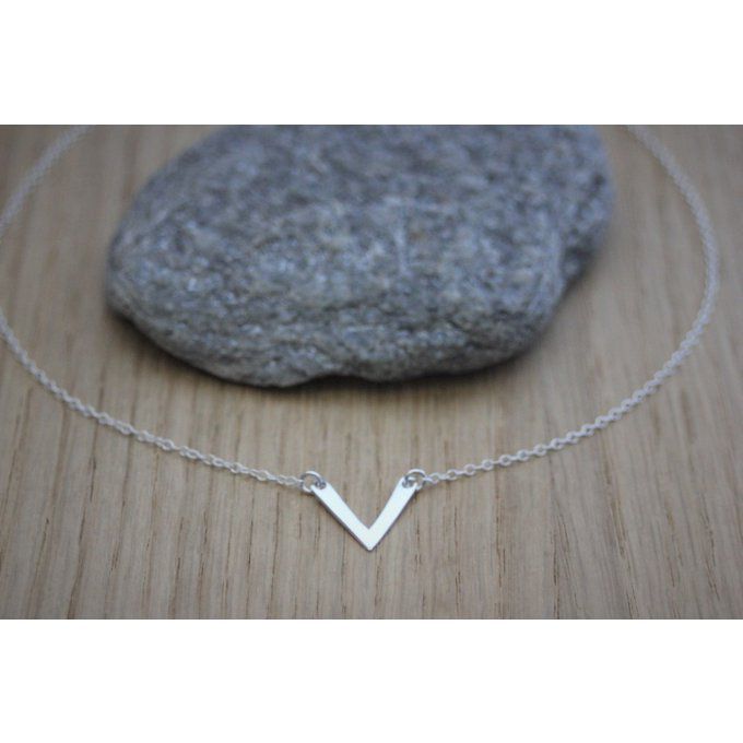 Collier argent massif pendentif chevron