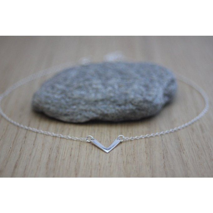 Collier argent massif pendentif chevron