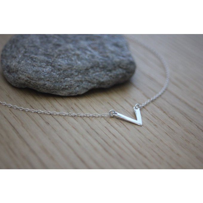 Collier argent massif pendentif chevron