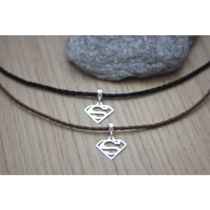 Collier coton ciré tressé et breloque argent massif Superman 