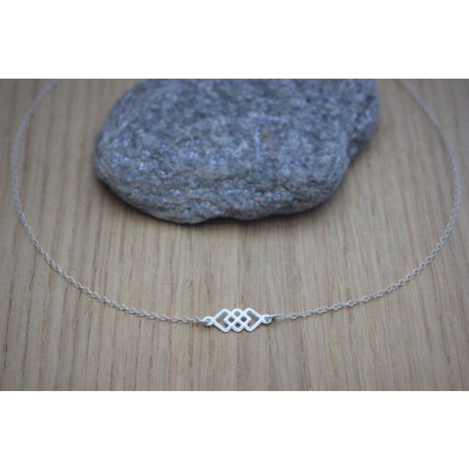 Collier argent massif 3 carrés enlacés