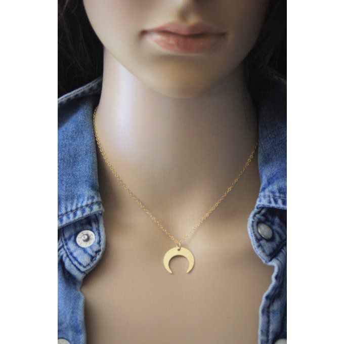 Collier corne demi-lune en or Gold Filled