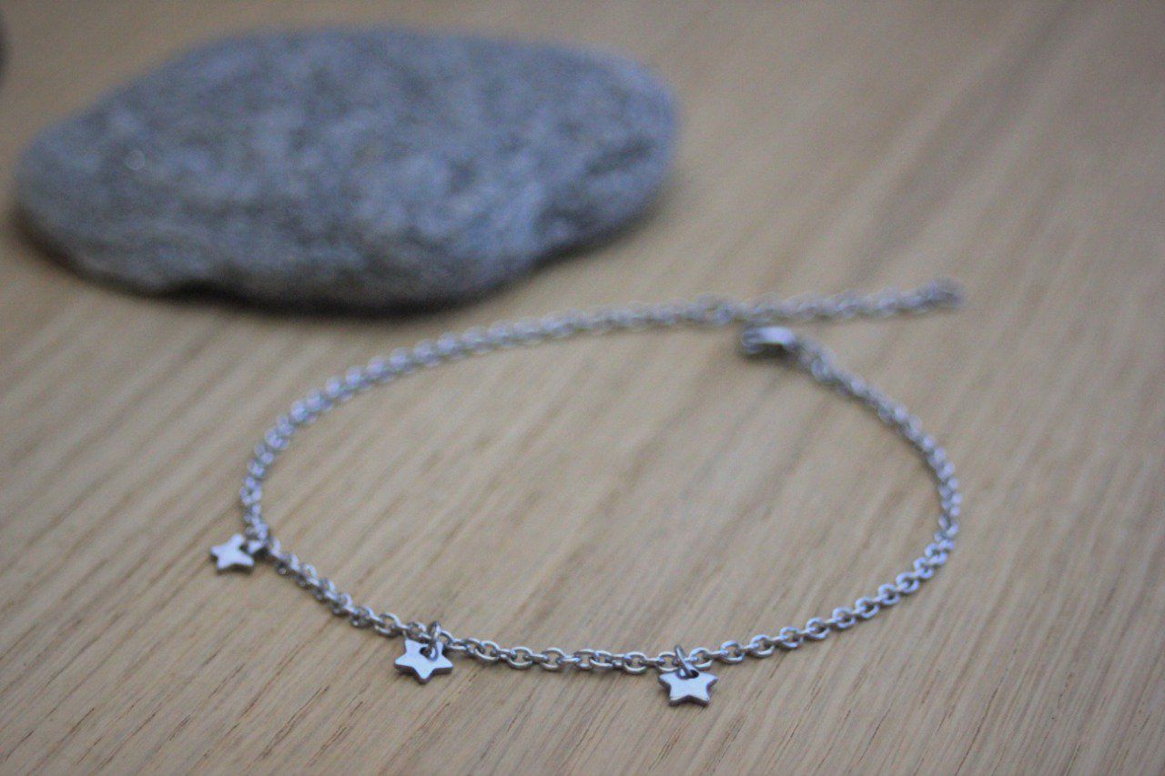 Bracelet Chaine de cheville 3 petites étoiles en acier inoxydable