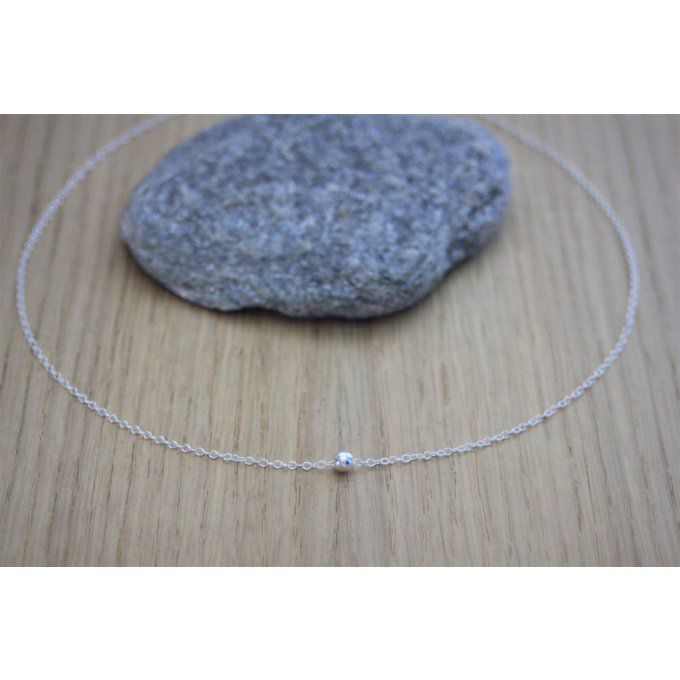 Collier argent massif avec 1 perle boule lisse