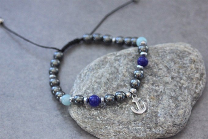 Bracelet perles hématite, amazonite, jade bleu cobalt et ancre marine acier