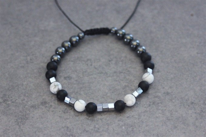 Bracelet perles onyx mat, howlite blanche et hématite