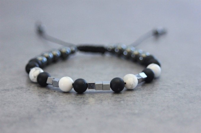 Bracelet perles onyx mat, howlite blanche et hématite
