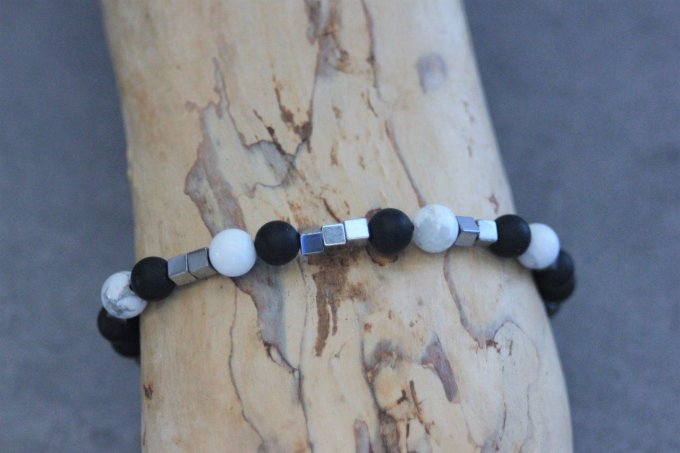 Bracelet perles onyx mat, howlite blanche et hématite