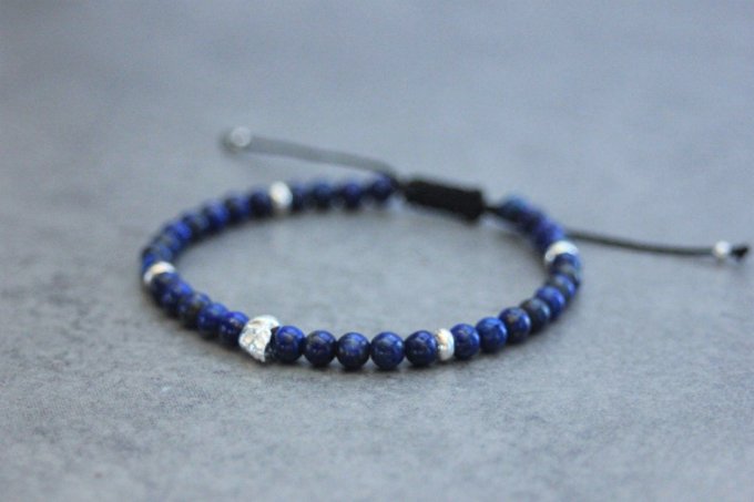 Bracelet perles lapis lazuli et tête de mort en argent massif